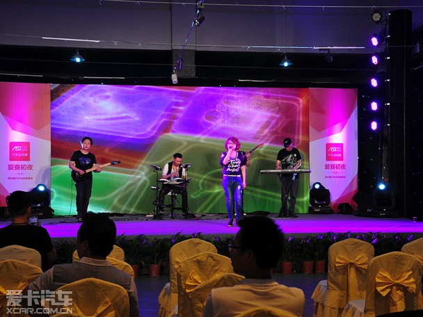 愛賽初夜 愛賽初夜