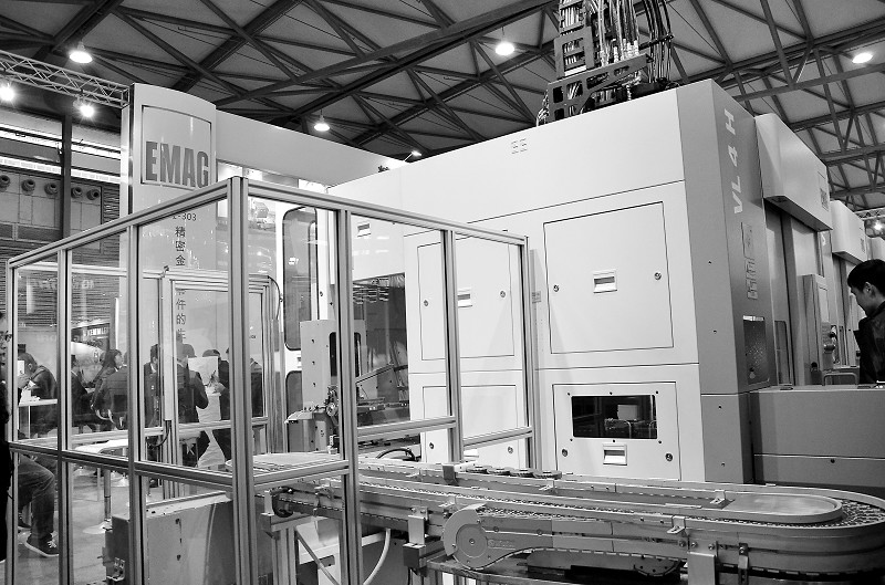 4月11日~15日，由中國機床工具工業協會主辦的第九屆中國數控機床展覽會（CCMT2016）在上海新國際博覽中心舉辦。本屆展會以“新環境、新格局、新作為”（簡稱“三新”）為主題，國際化程度進一步提高，是本年度國內舉辦的規模最大、品牌知名度最高的機床工具展。