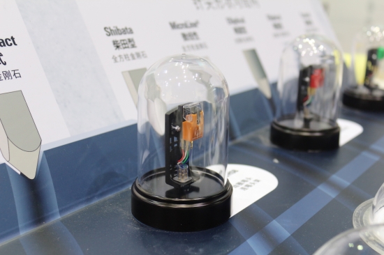 2016上海CES展會成功舉辦 鐵三角展示臺人氣爆滿(圖2) 2016上海CES展會成功舉辦 鐵三角展示臺人氣爆滿(圖2)