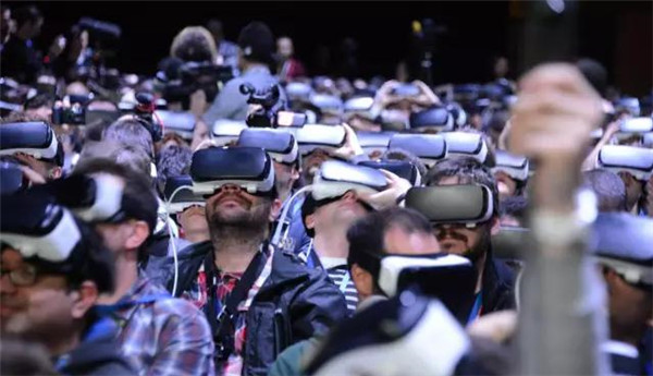 2016ChinaJoy中關(guān)村在線展臺亮點曝光(圖3)