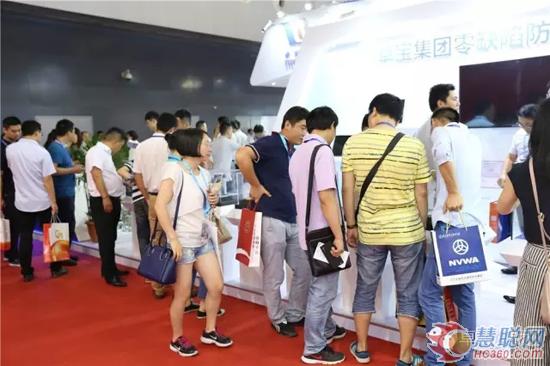 卓寶亮相第十四屆中國國際防水展(圖3) 引領(lǐng)防水智造 卓寶亮相第十四屆中國國際防水展