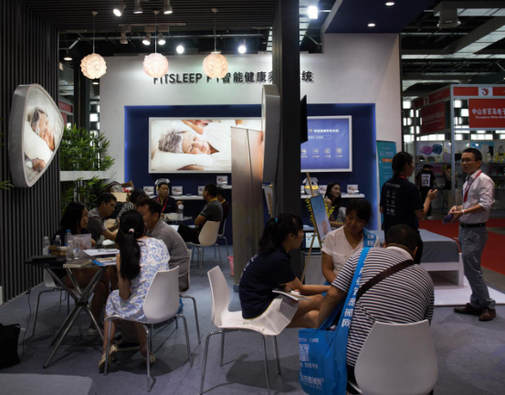 上海養老展 格蘭莫爾攜智能健康養老系統登陸(圖4) 上海養老展 格蘭莫爾攜智能健康養老系統登陸(圖4)