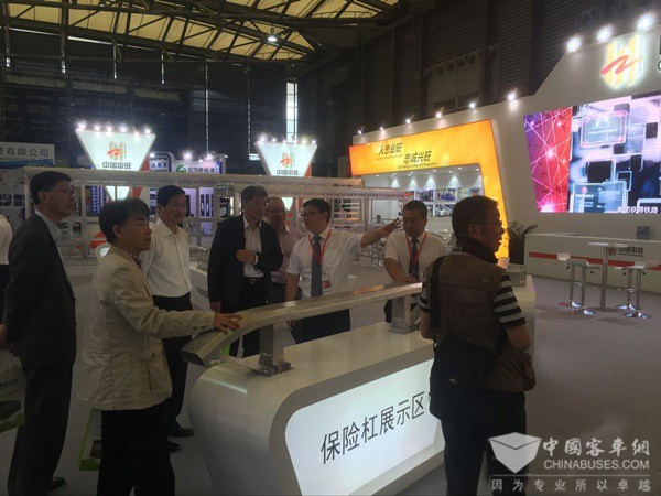 中國忠旺精彩亮相中國(上海)國際客車展(圖2) 中國忠旺精彩亮相中國(上海)國際客車展(圖2)