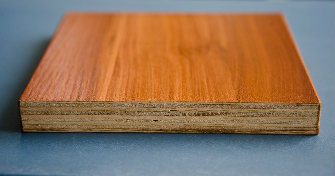 展臺設計搭建常用5種板材解析(圖3) 多層板