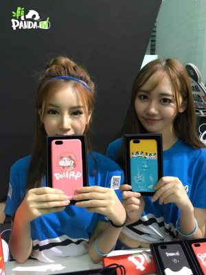 冰火碰撞 CJ最火日熊貓TV展臺迎來宿命對決(圖6) 冰火碰撞 CJ最火日熊貓TV展臺迎來宿命對決