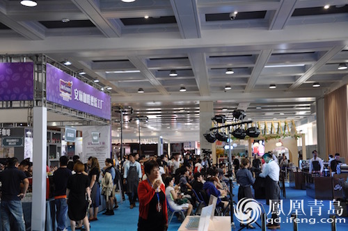 青島國際咖啡展第二日 中韓冠軍聯盟賽精彩紛呈(圖1) 青島國際咖啡展第二日 中韓冠軍聯盟賽精彩紛呈(圖1)