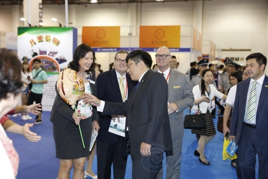 31個國家和地區亮相廈門國際休閑旅游博覽會(圖2) 31個國家和地區亮相廈門國際休閑旅游博覽會(圖2)