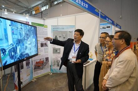 第48屆高儀展成都開幕 多論壇關(guān)注教學(xué)改革(圖2)